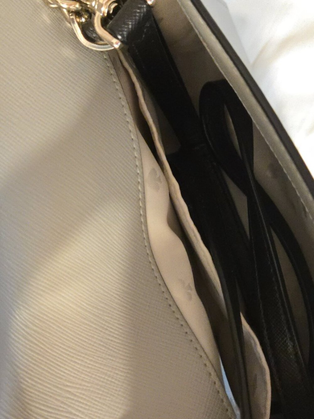 WHITE & GRAY KATESPADE CROSSBODY - Picture 3 of 6
